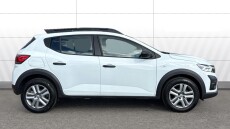 Dacia Sandero Stepway 1.0 TCe Essential 5dr Petrol Hatchback